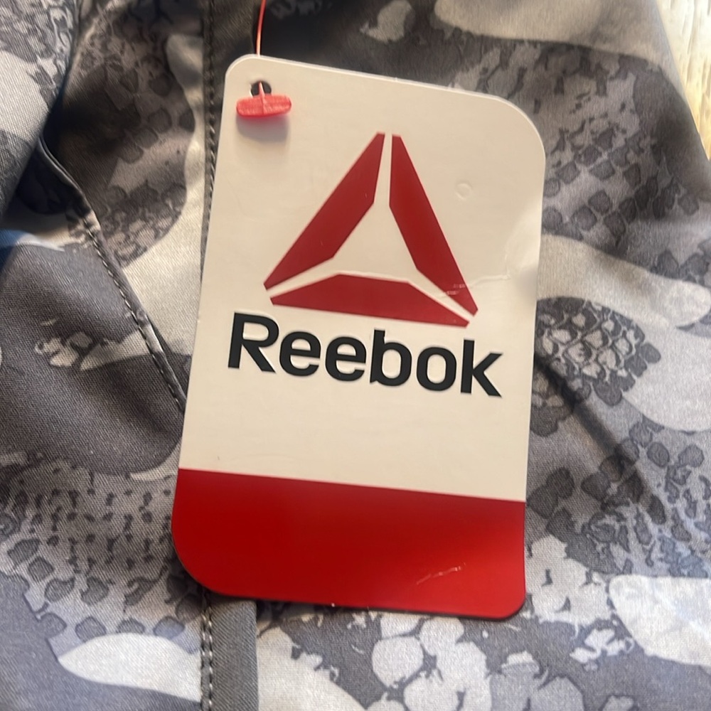NWT Reebok Running Shorts Camouflage Gray White Activewear Tomboy Sports 3X - Picture 5 of 5